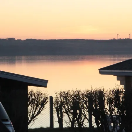 Camping & Кемпинг 3*